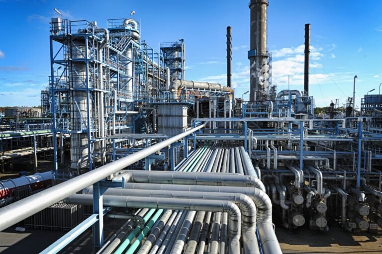 Refinaria industrial